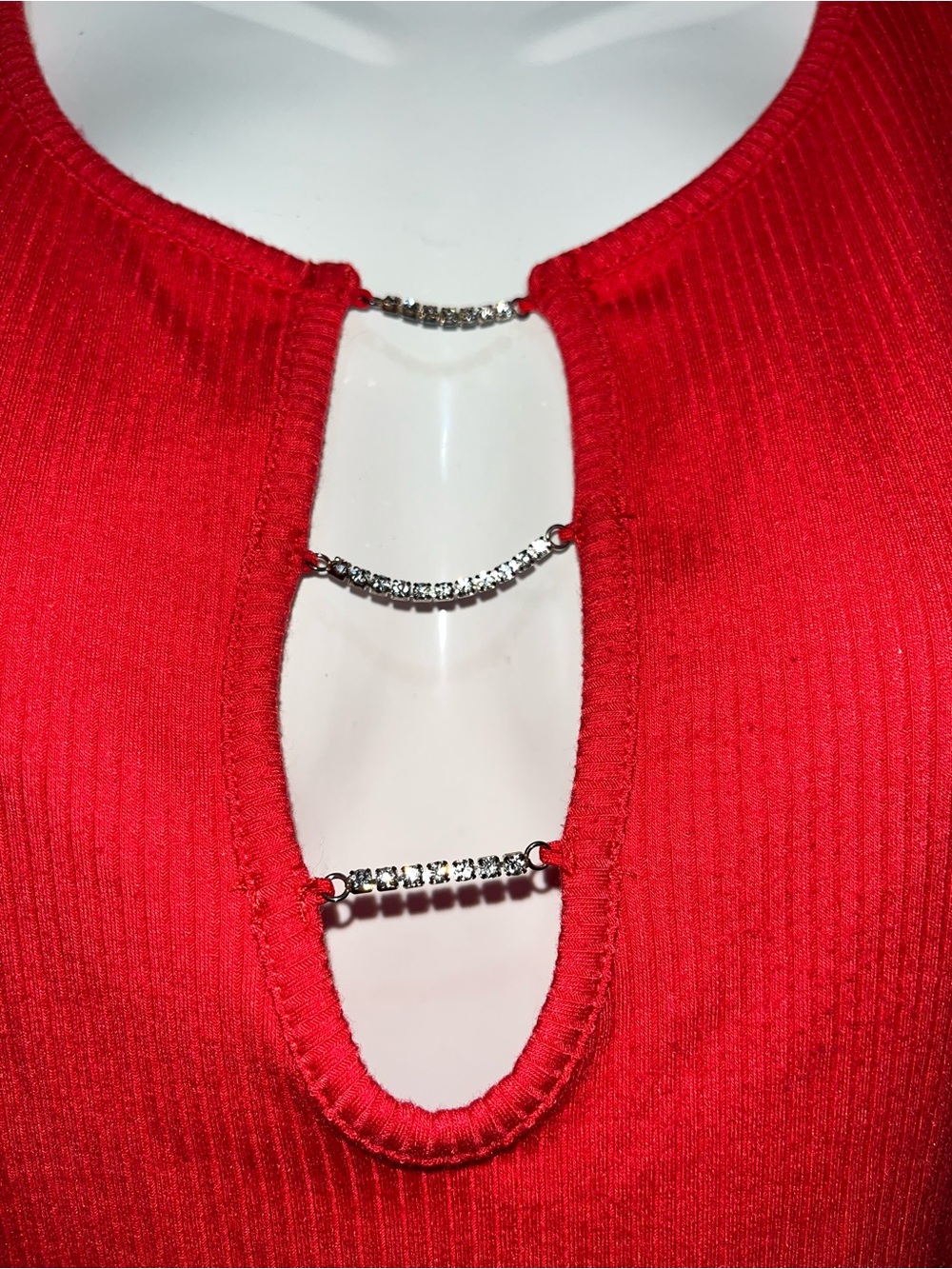 Mixed Thread LA Red Ribbed Crop Top Tank Rhinestone Cutout Size M 💎 - Picture 5 of 8